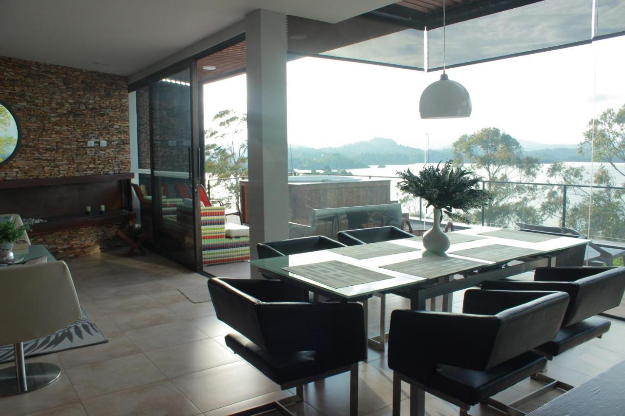 Villa Luxe by The Charlee à Guatapé Extérieur photo