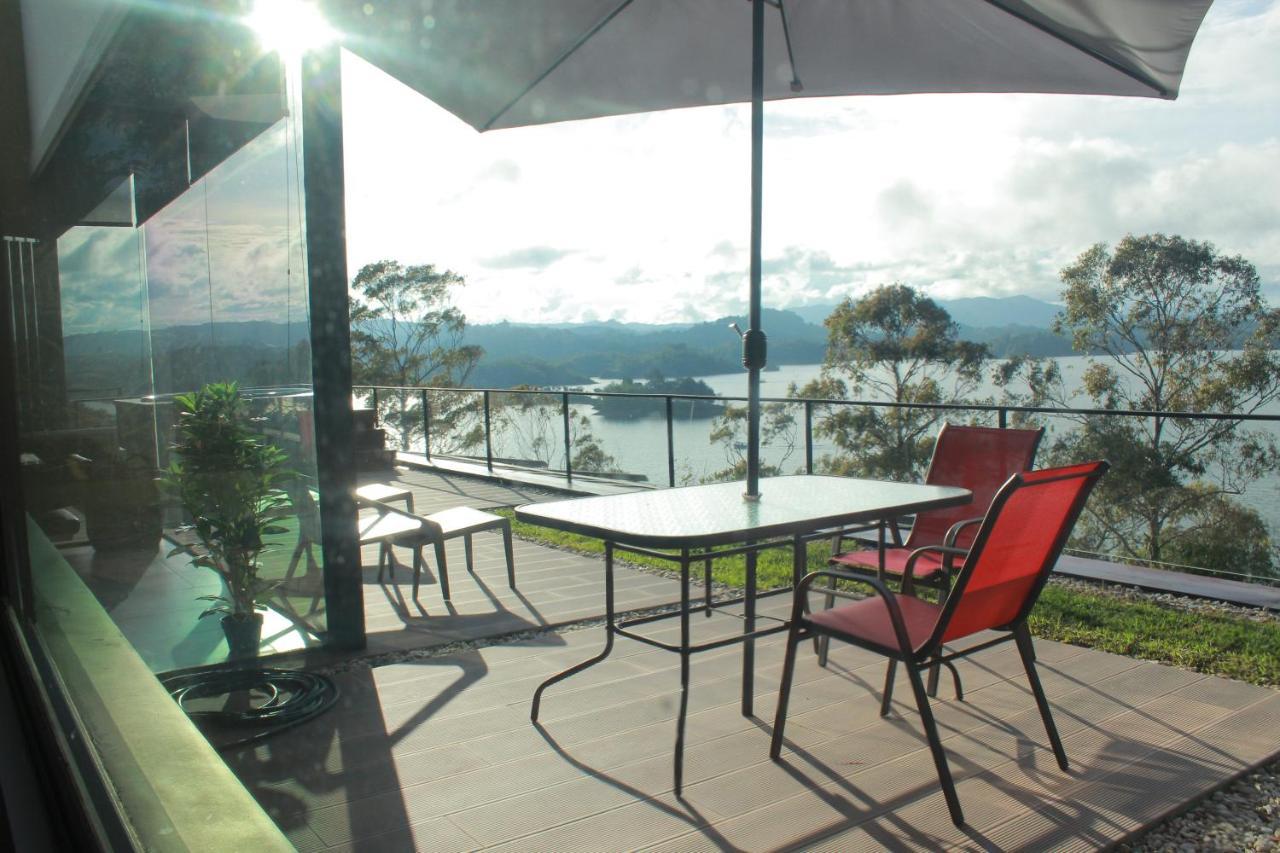 Villa Luxe by The Charlee à Guatapé Extérieur photo