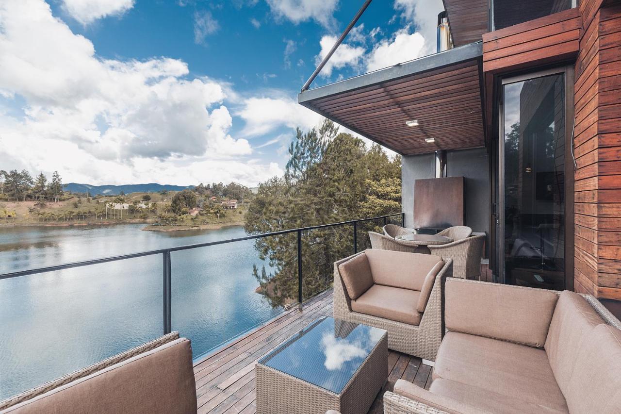 Villa Luxe by The Charlee à Guatapé Extérieur photo